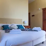 Relais Borgo Campello كامبيلو سول كليتونو