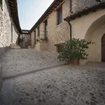 Relais Borgo Campello كامبيلو سول كليتونو