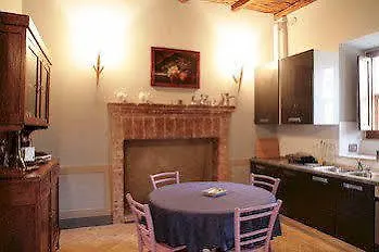Relais Borgo Campello Кампелло-суль-Клитунно