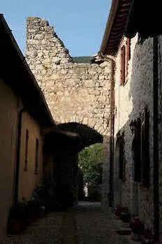 Relais Borgo Campello * Кампелло-суль-Клитунно