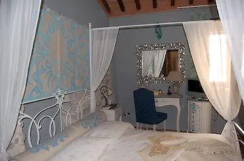 Relais Borgo Campello Casa de Campo Campello sul Clitunno